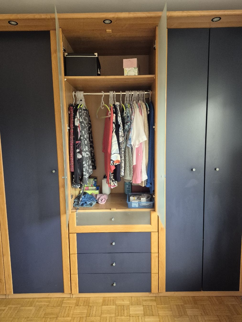 Armadi: Kleiderschrank – Usato da Bern venduto da san_kcw5 3