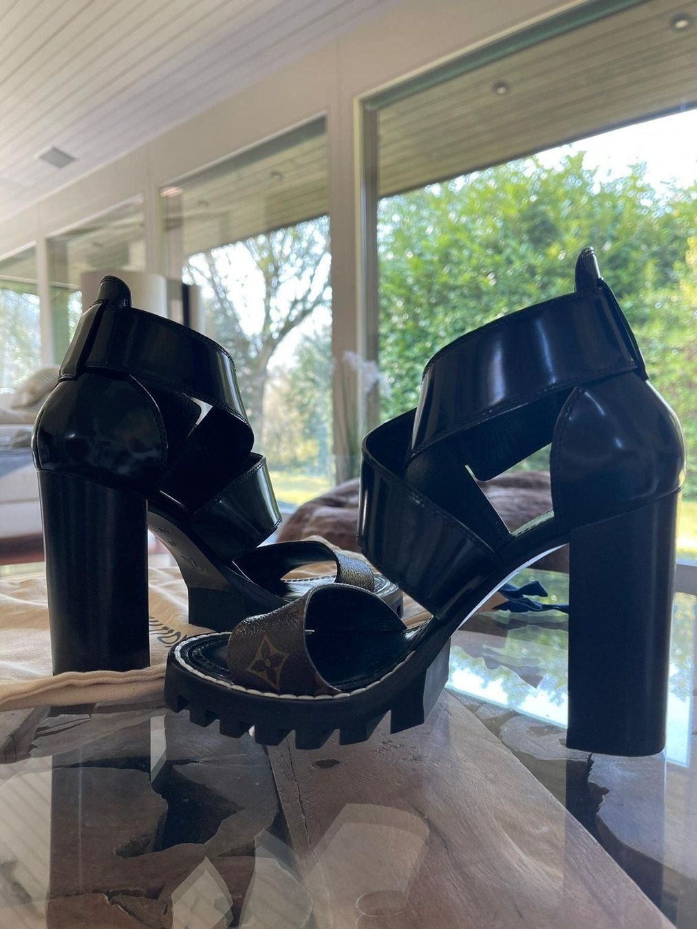 Louis Vuitton Damenschuhe: Louis Vuitton StarTrail HighHeel Sandals – Neu (gemäss Beschreibung) aus Bonstetten von Swiss4Sale 4