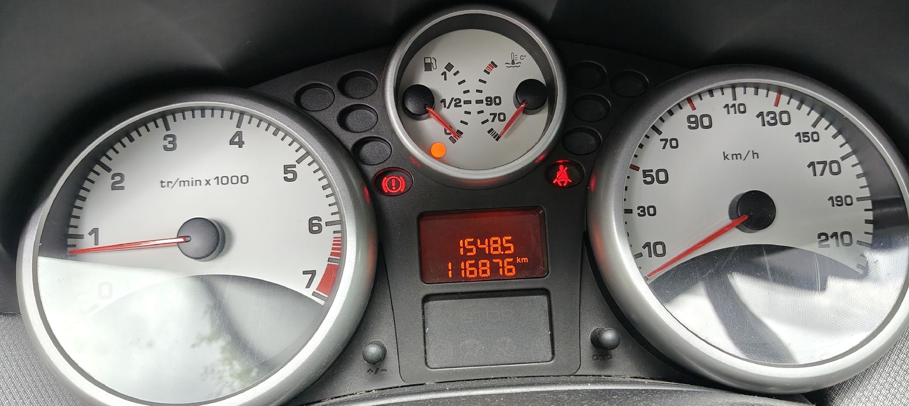 Peugeot Automobili: Peugeot 207 1.4l 16V 2008 – Usato da Petit-Lancy venduto da vena22 1