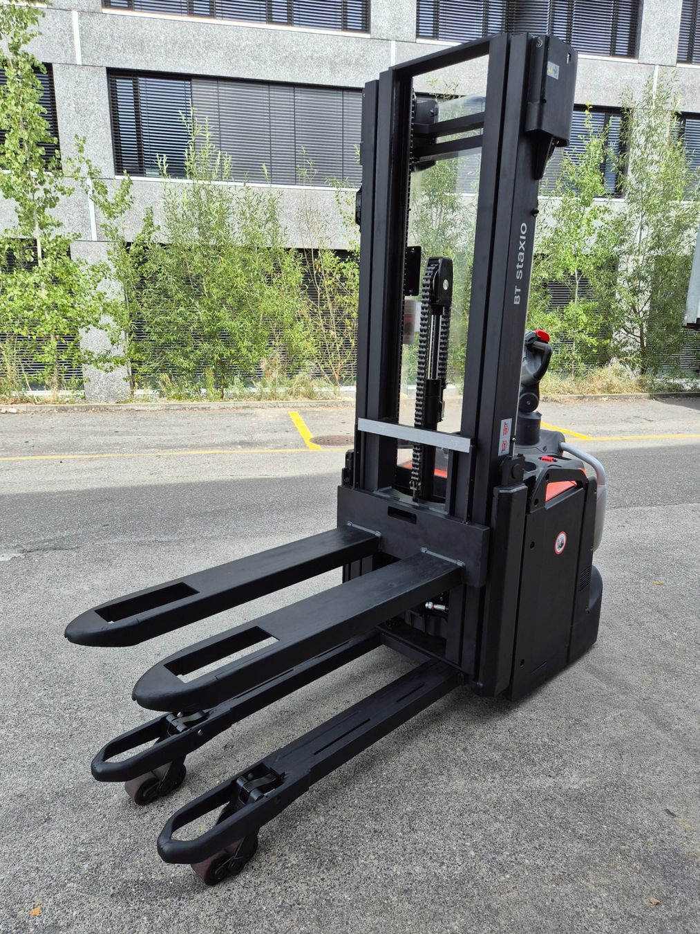 Gabelstapler & Hubwagen: Ameise BT SPE 160 L – Gebraucht aus Aarau von LM-Handel