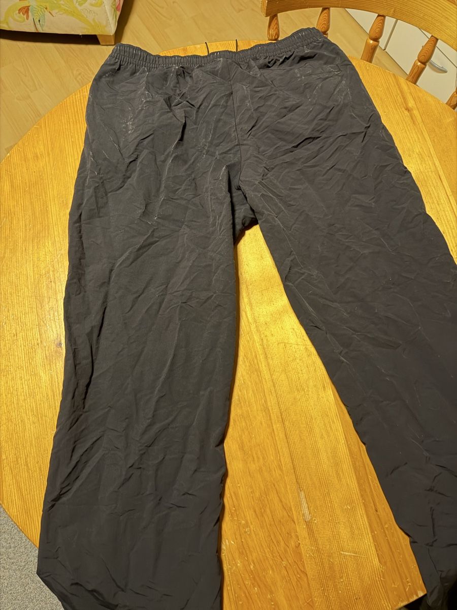 Pantaloni: Nike jogginghose  – Nuovo (secondo la descrizione) da Zürich venduto da papaplatte 2