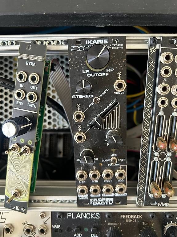Strumenti musicali: Bastl Instruments Ikarie Stereo Filter VCA Eurorack Modul – Usato da Bern venduto da lor_s9hx