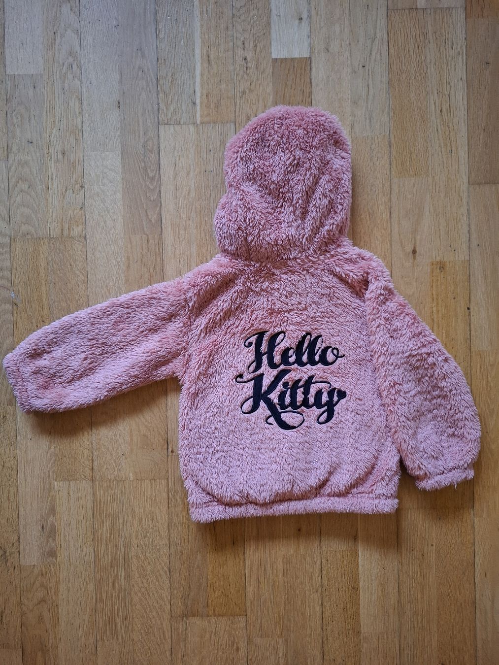 Giacche & Cappotti: Hello Kitty Faserfleece Jacke, Grösse 104 – Usato da Biel/Bienne venduto da AvasTheGreatest 1
