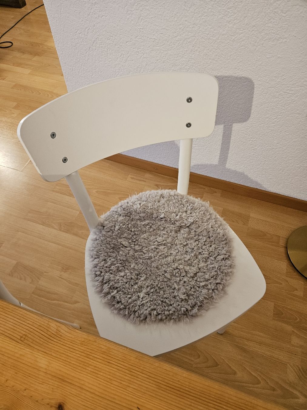 Tischset: Holztisch + 4 Holzstühle – Gebraucht aus Ehrendingen von bra_yj5h 3