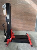 BEWEGLICHE EINSÄULENBÜHNE 2,8T