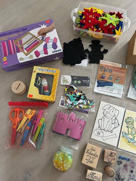 Kit bricolage: Motiv Stanzer Set, Präge Stempel Set, Muster Scheren... – Usato da Arbon venduto da Tschu79 2