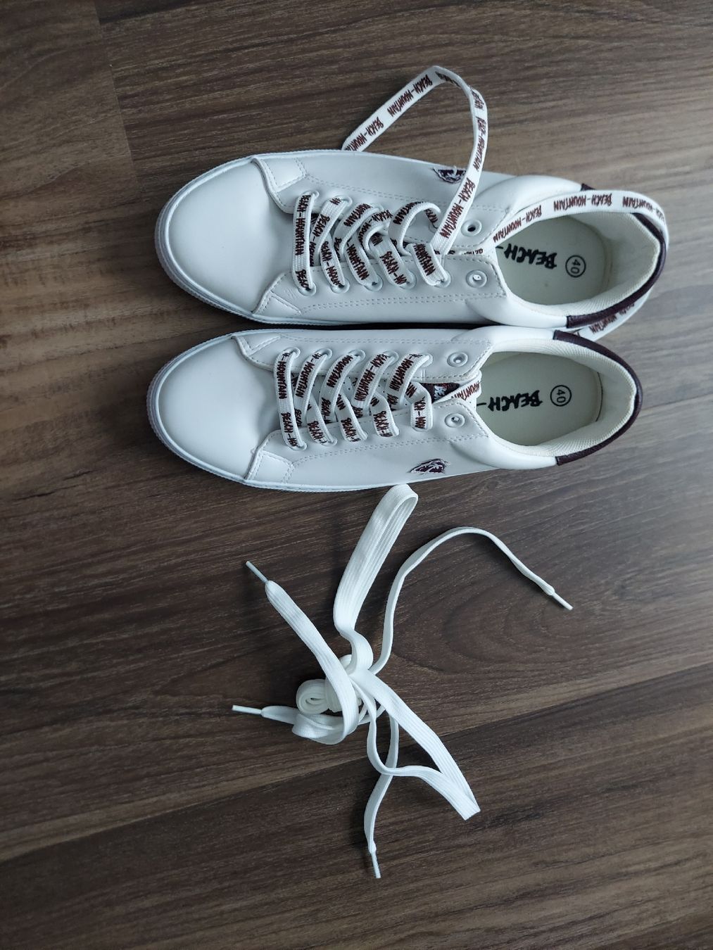 Scarpe da donna: Beach Mountain Sneaker, weiss, Gr. 40 NEU – Nuovo (secondo la descrizione) da Altishofen venduto da tammy05