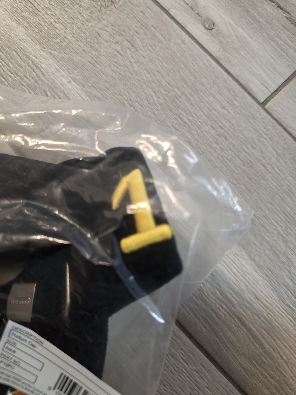 Copricapi, berretti & cappellini: Pirelli Podium Cap Nummer 1 neu – Nuovo e nell'imballaggio originale da Dorf venduto da Echo_Elements 3