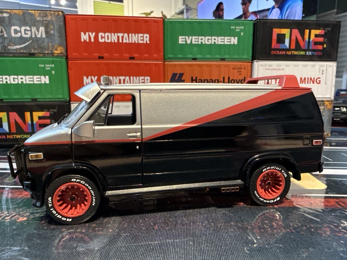 GMC Modellini d'auto: A-Team Van 1983 GMC Vandura! – Usato da Basel venduto da Zomeg