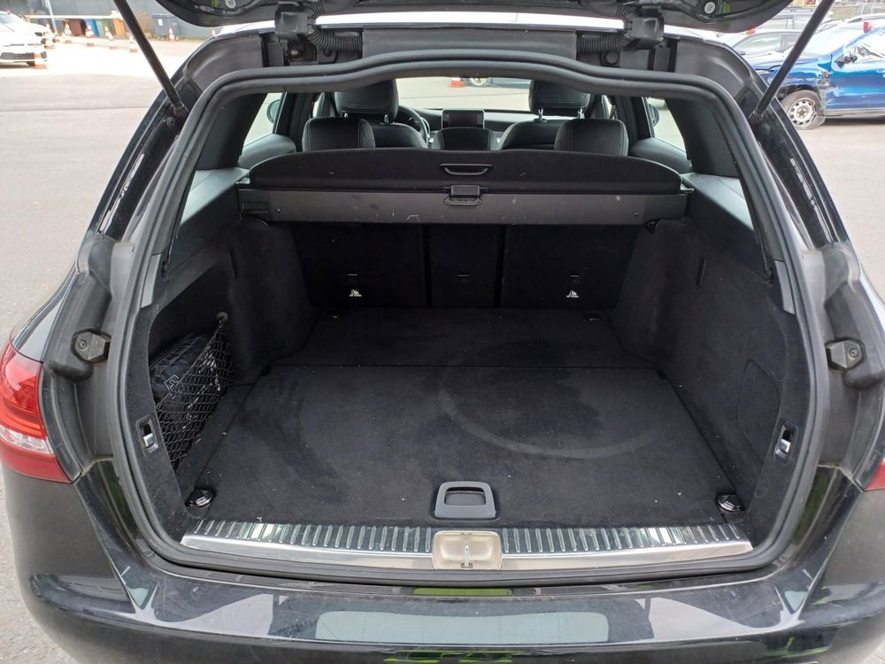Mercedes-Benz C 250 7