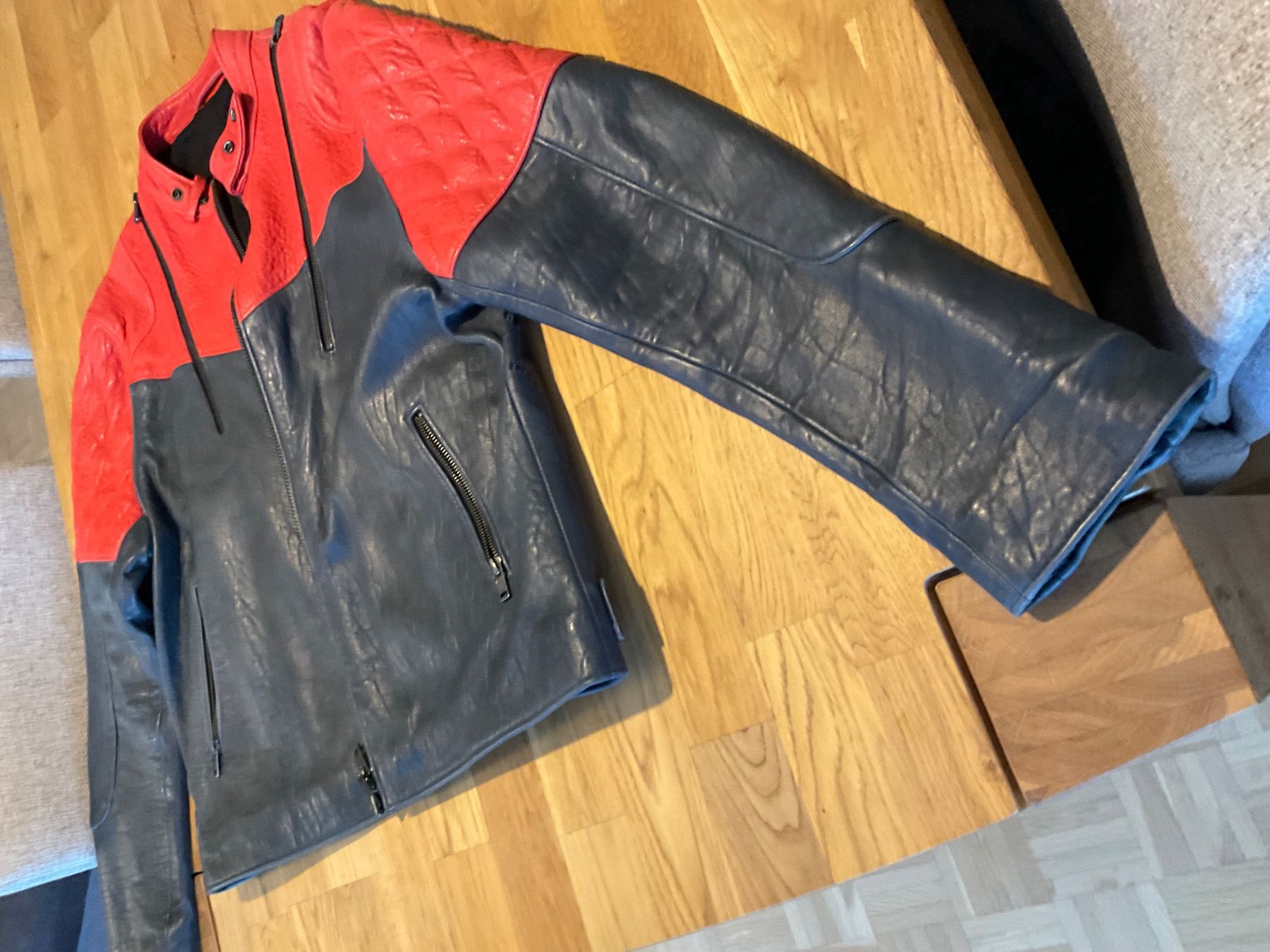 Vestes: Zadig& Voltaire – D'occasion à Renens VD par Popeye99 4