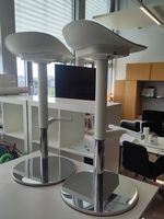 Table haute ronde Ø120 cm + 2 tabourets de bar