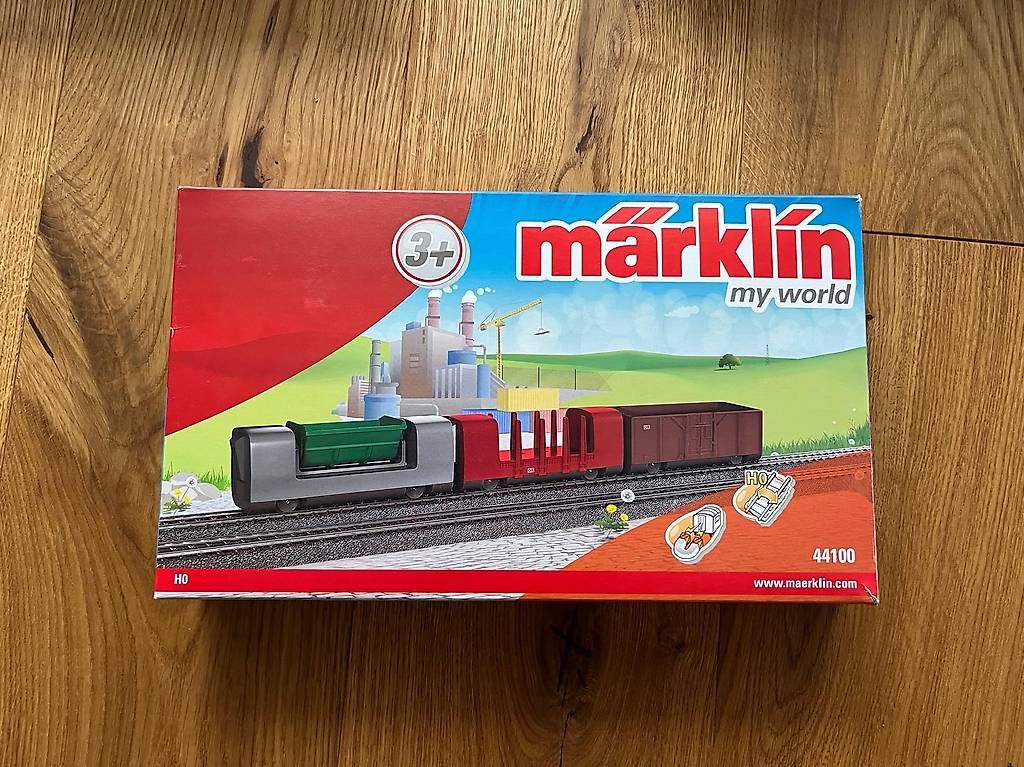 Modellini di ferrovie: Märklin Eisenbahn mit Bauernhof – Usato da Siebnen venduto da mimaruoss