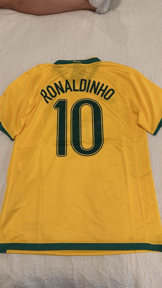 Leibchen & Hosen: Brasil 2006 WC - Ronaldinho 10 – Neu (gemäss Beschreibung) aus Oberrieden von jon_5cl2 1