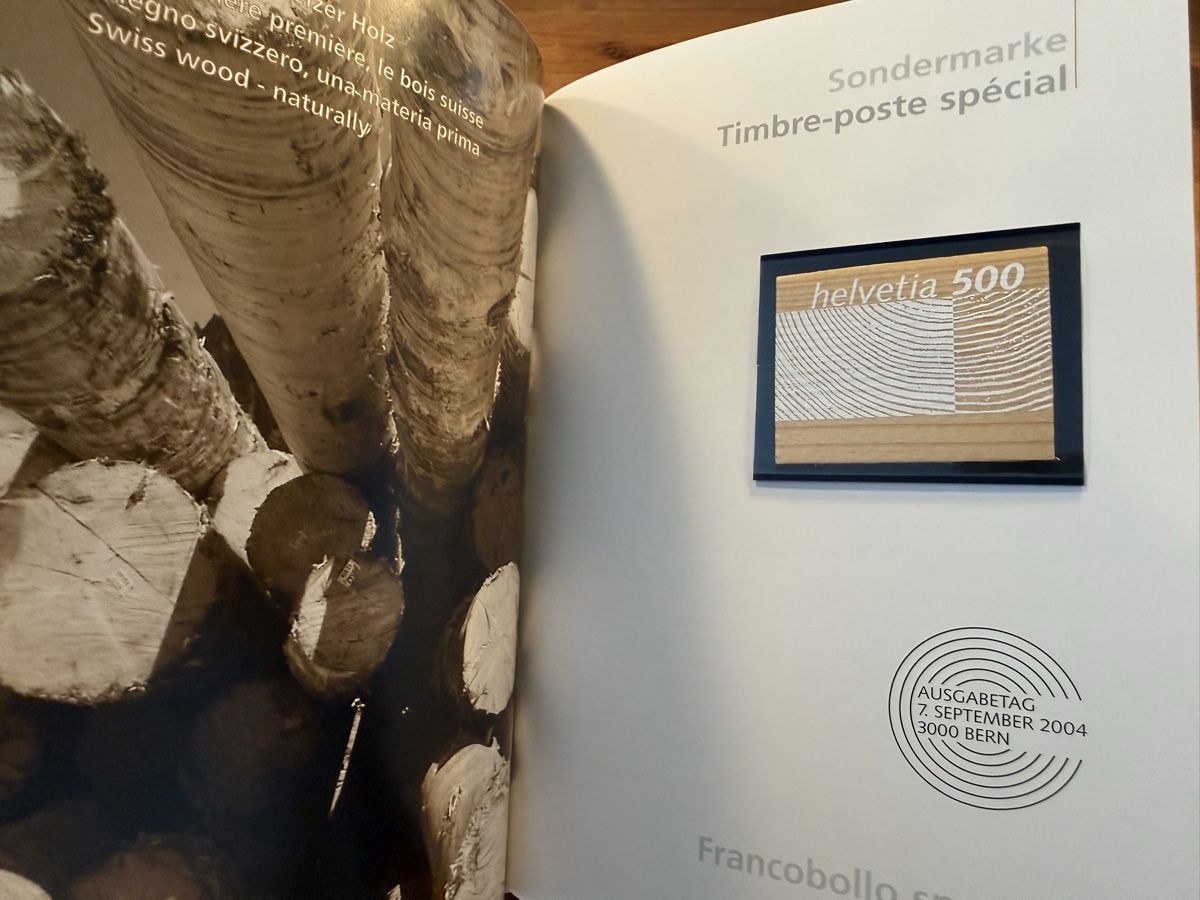 Tutti i francobolli: Jahrbuch 2004, komplett – Nuovo (secondo la descrizione) da Altdorf UR venduto da Sanna08 6