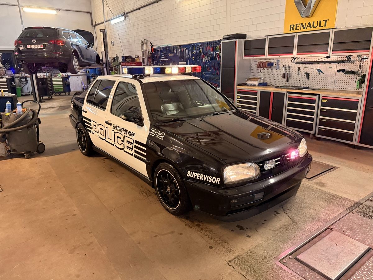 VW Autos: VW Vento Police Car/ Polizeiauto – Gebraucht aus Rothenthurm von JanFuechslin 2