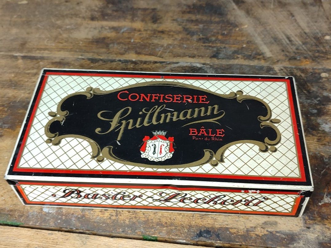Barattoli: Wunderschönene alte Blechdose Cofiserie Spiellmann Basel – Usato da Gelterkinden venduto da MYSTOREFORYOU4460