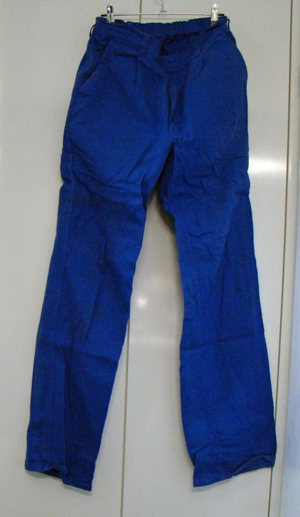 Pantaloni: Arbeitshose Marke BP, blau – Usato da Hergiswil NW venduto da Nunun
