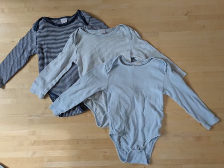 3x Langarmbodys Gr. 98/104