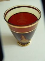schönes Glas mi goldigen Rändern