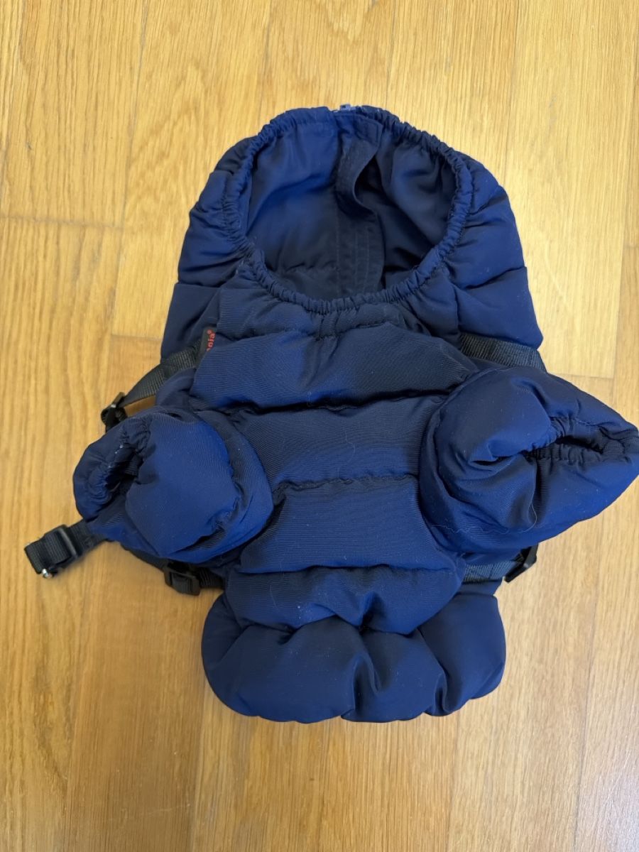 Abbigliamento: Hunde Daunenjacke – Usato da Uitikon Waldegg venduto da arluft