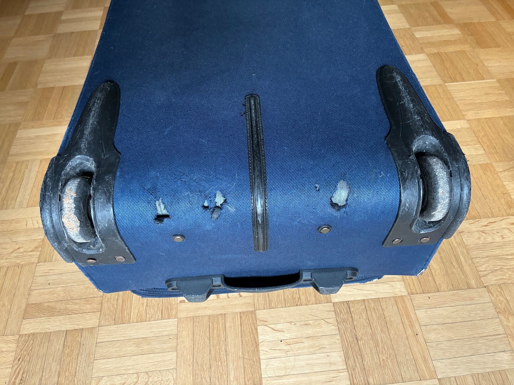 Valigie: Rollkoffer 62x43x31cm – Usato da Bern venduto da Lukas_Skywalker 4