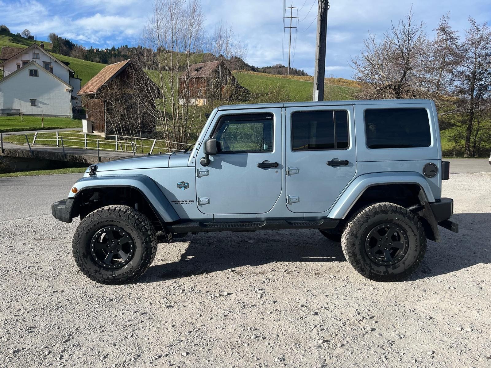 Jeep Automobili: Jeep Wrangler JKU 2.8CRD Sahara – Usato da Bühler venduto da sae_lr7z 1