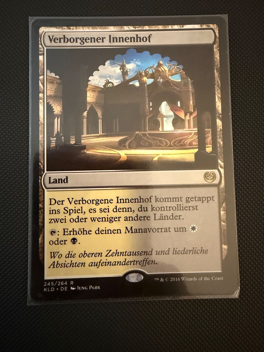 Magic The Gathering Carte collezionabili: Verborgener Innenhof – Usato da Ulisbach venduto da joelsj