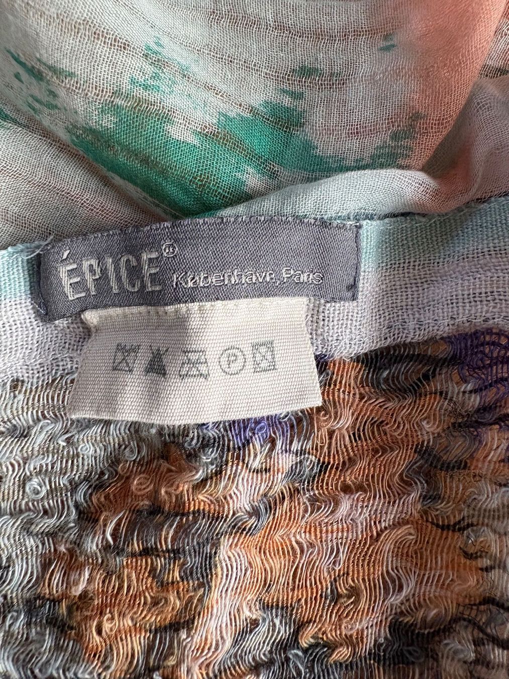 Foulard & Sciarpe: Riesiger Schal von EPICE Paris aus Baumwolle – Usato da Zürich venduto da triangular 9