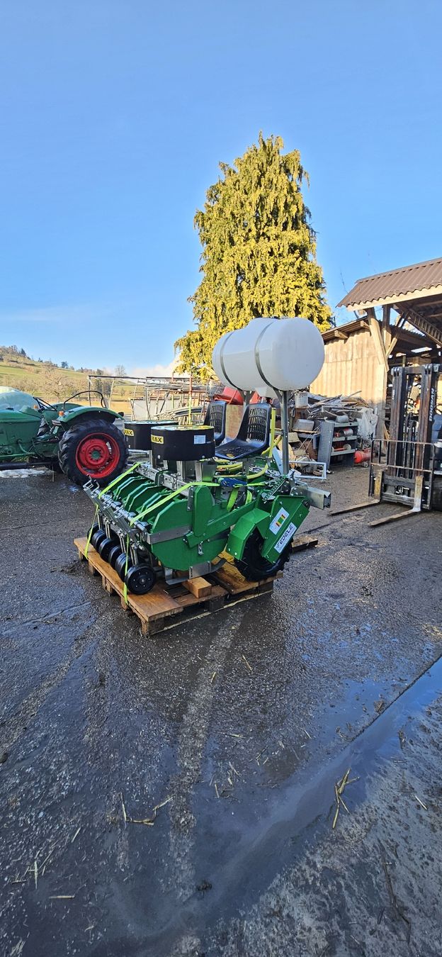 Tutte le macchine: Gemüse Setzmaschine – Usato da Buttisholz venduto da Silu.99 2