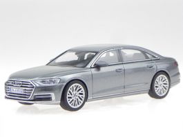 Audi A8 L D5 Phase I 2017-2021 grau met.     1:43 von iScale