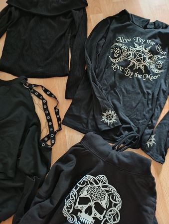 6 Gothic Anime Pullover grösse S
