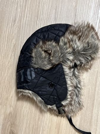 Warme Wintermütze mit Fellimitat, neuwertig, Grösse M