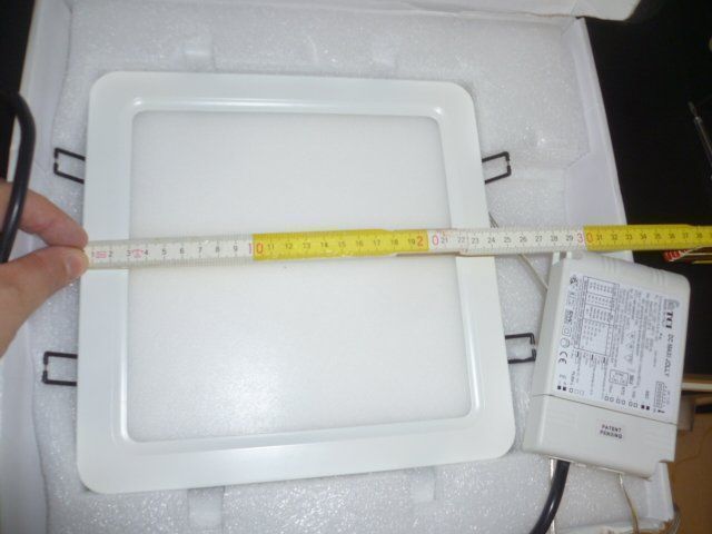 Lampadari & plafoniere: Panel Einbauleuchte LED 250x250mm 19W – Usato da Zeiningen venduto da elcanaja