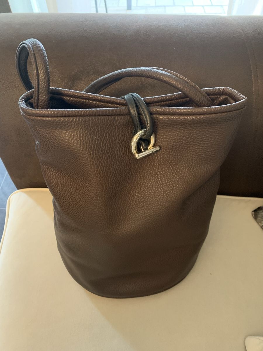 Taschen für Damen: Sequoia Ledertasche  – Gebraucht aus Bergdietikon von zor_856j