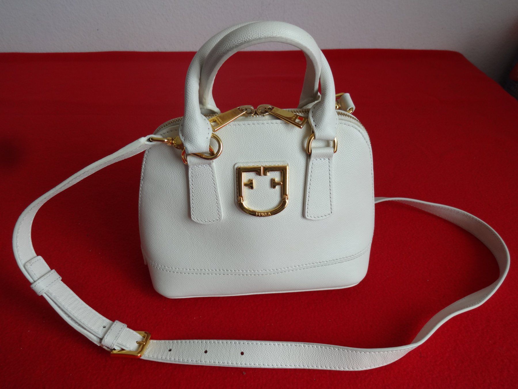 Furla Borse da donna: Orig. " FURLA “ Leder Hand oder Umhängetasche – Nuovo (secondo la descrizione) da Frauenfeld venduto da rey06 1