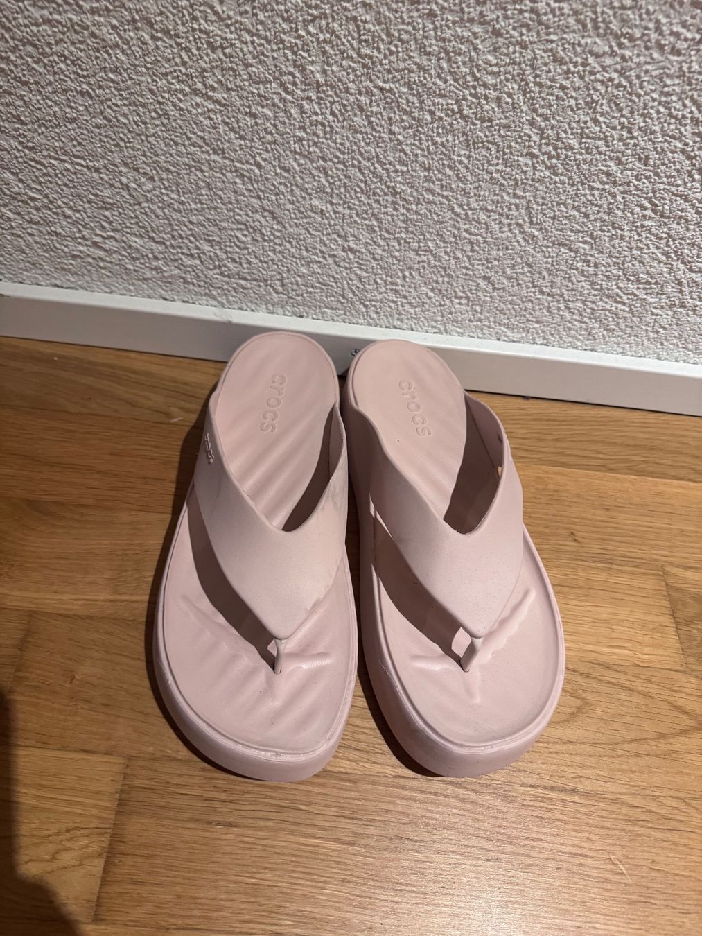 Crocs Scarpe da donna: Crocs Flip Flops 41/42 – Nuovo (secondo la descrizione) da Ostermundigen venduto da farfallina1606