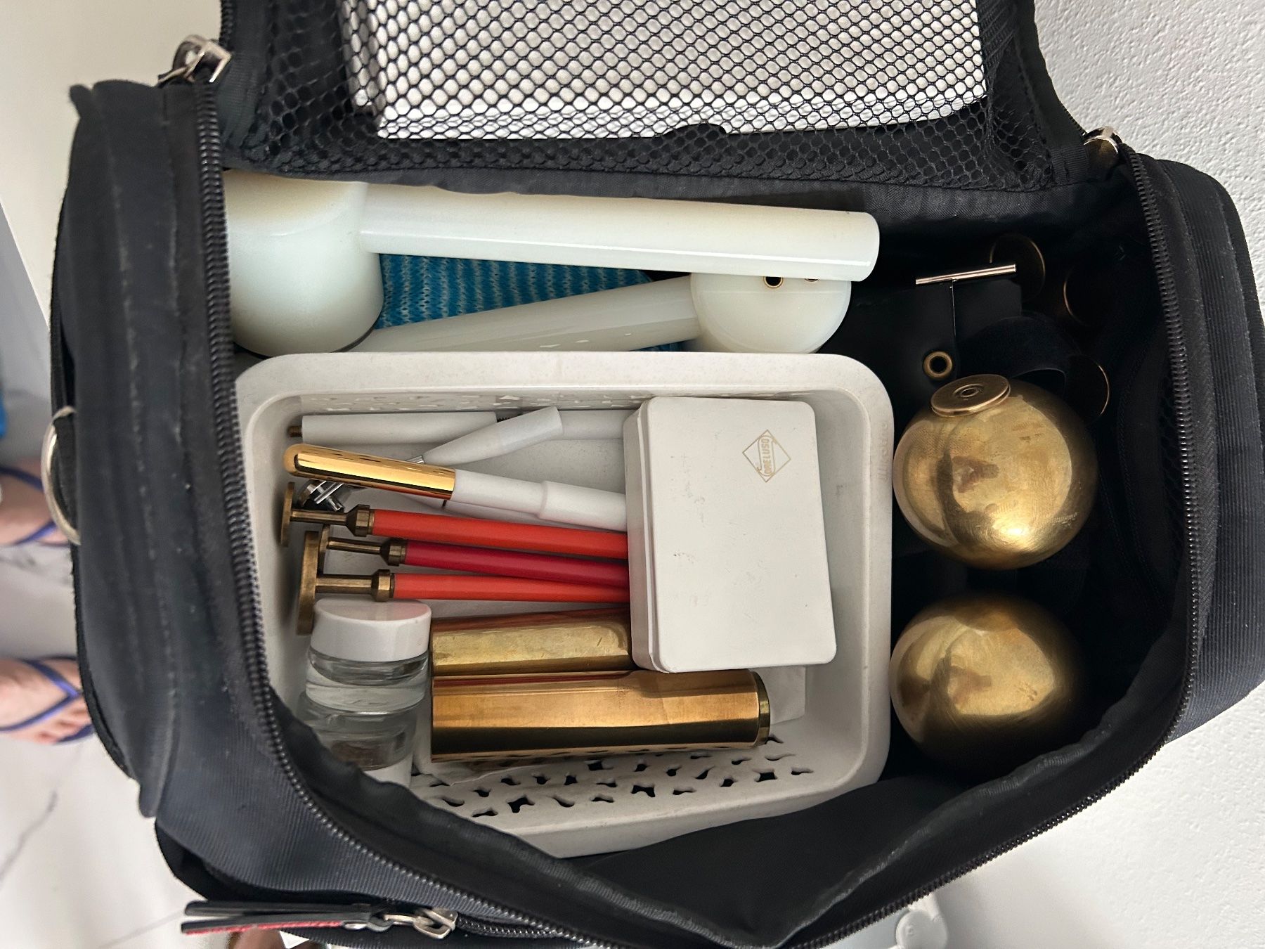 Bicom Medizinische Geräte: BICOM 2000 TRAVEL Version 4.4 – Gebraucht aus Zürich von Wilma12 1