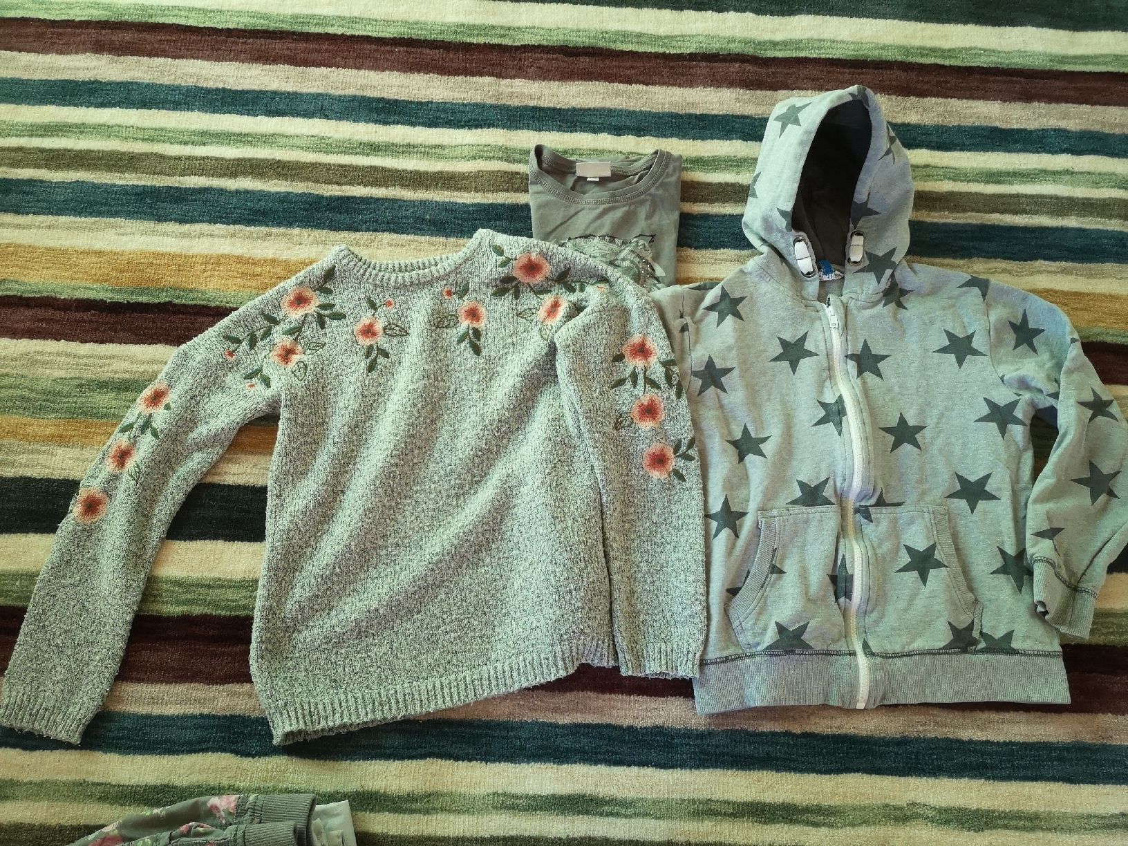 Lotti & Set di vestiti: Kleiderpaket Mädchen Gr 140 – Usato da Vordemwald venduto da Esel04 5