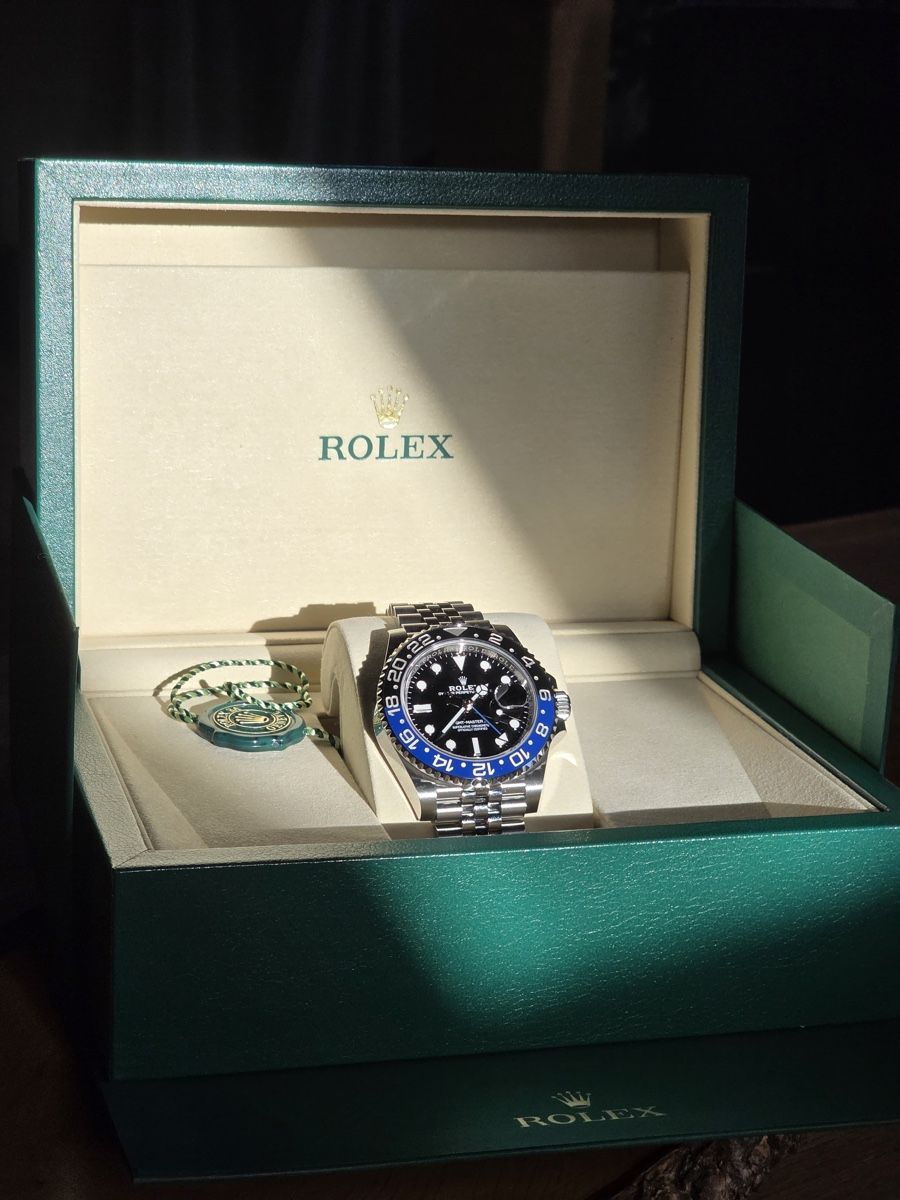 Rolex Orologi: Rolex GMT II Bat Girl – Nuovo e nell'imballaggio originale da Dietlikon venduto da Maximum0123 1