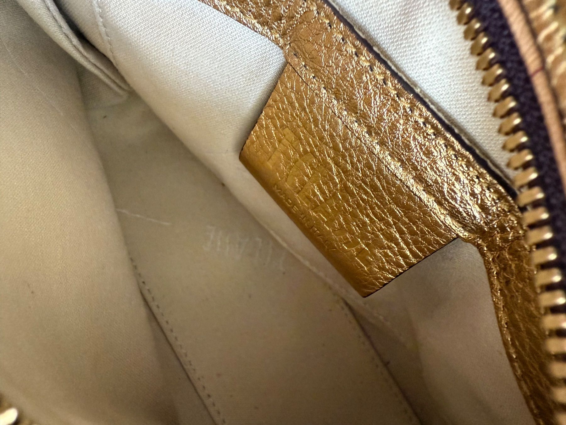 Borse da donna: 1a Classe Umhängetasche Gold – Usato da Wallisellen venduto da galgiu 4