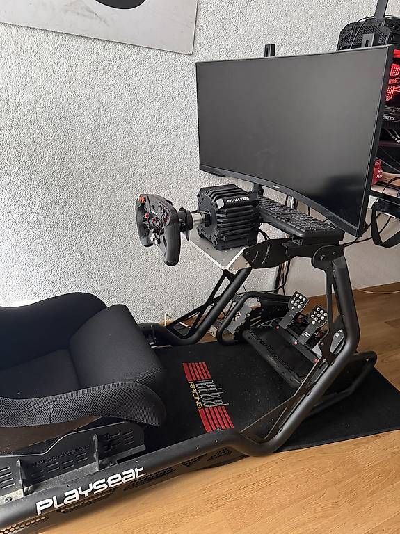 Console: Playseat Racing Rig mit Fanatec Wheel Setup – Usato da Muri b. Bern venduto da z0muku 1