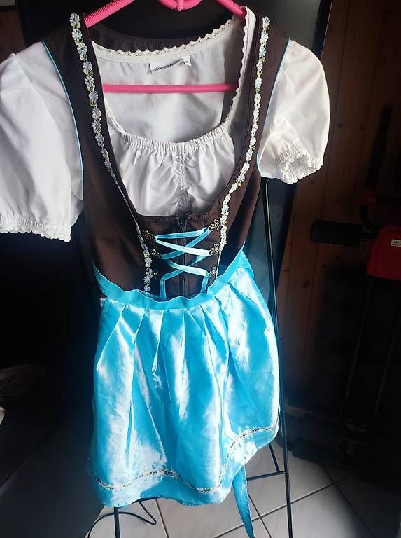 Kleider: Dirndl – Gebraucht aus Thörigen von imo_5f9y 1
