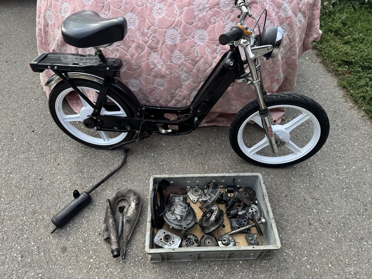 Piaggio Ciclomotori: Pièces détachées Piaggio Ciao – Difettoso da St-Légier-Chiésaz venduto da spe_ndg5