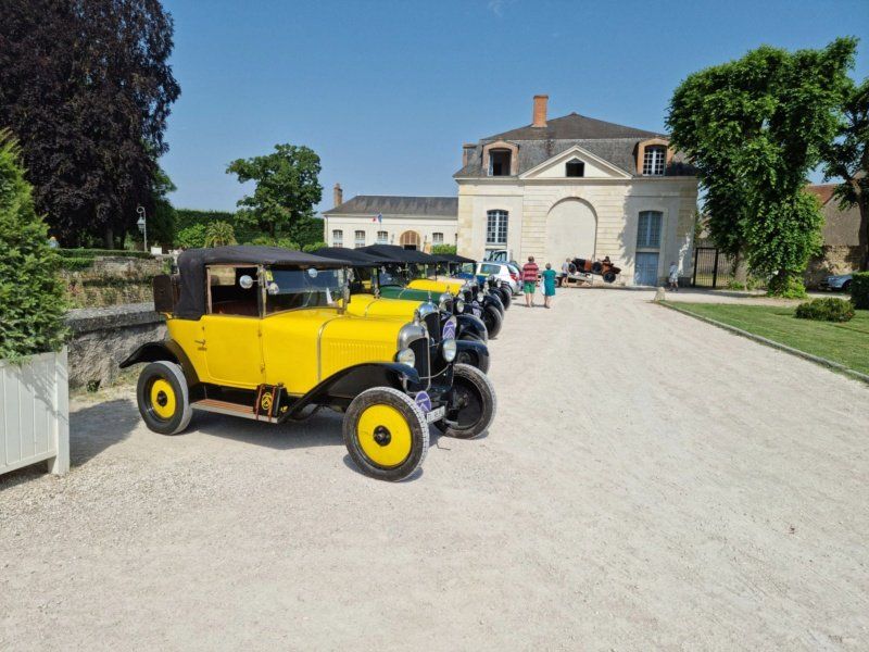 Citroën Automobili: Citroen 5HP Cabriolet – Usato da Canobbio venduto da SCARABEO88