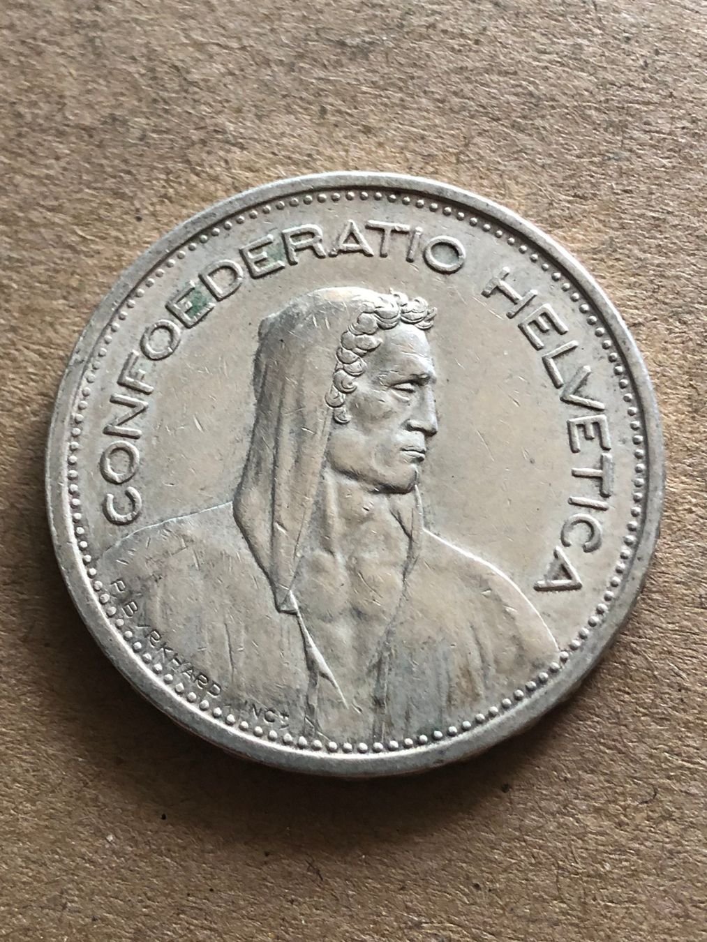 Die Kunst, zu Hause glücklich zu sein