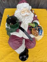 Weihnachtsmann Figur mit Baumständer