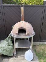 Mobiler Pizzaofen aus Schamottstein