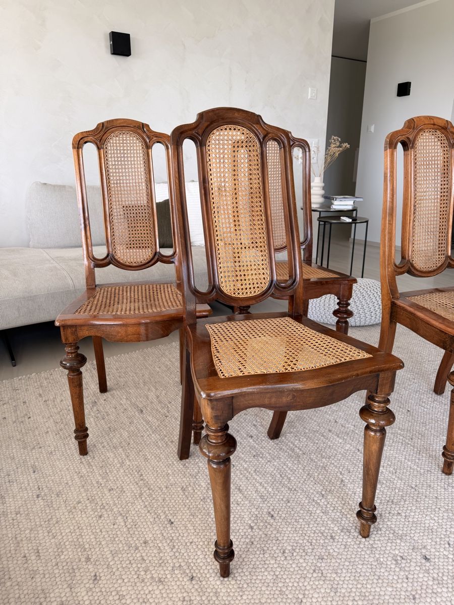 Chaises: Hochwertige Holzstühle – D'occasion à Kloten par SalomeSommer 2