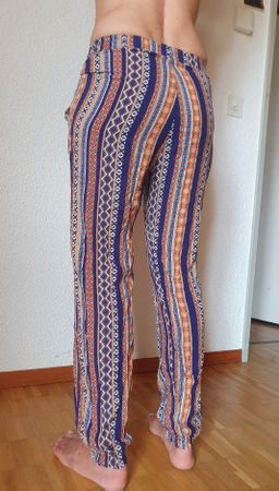 HALLY'S Sommer- Hose Gr. M 